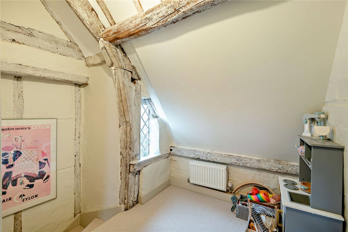 4 bedroom House, George Street, Kingsclere, RG20 - Available, Image 4