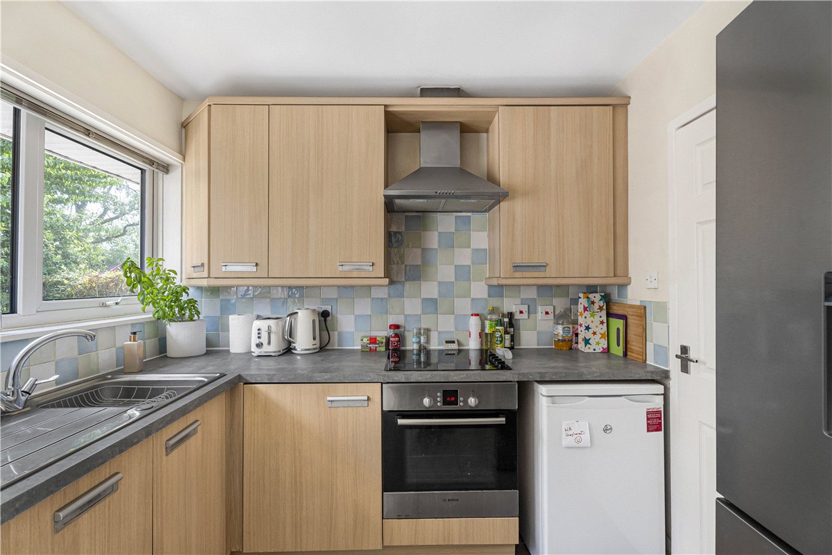 2 bedroom Bungalow, Jordan Hill Road, Oxford, OX2 - , Image 2