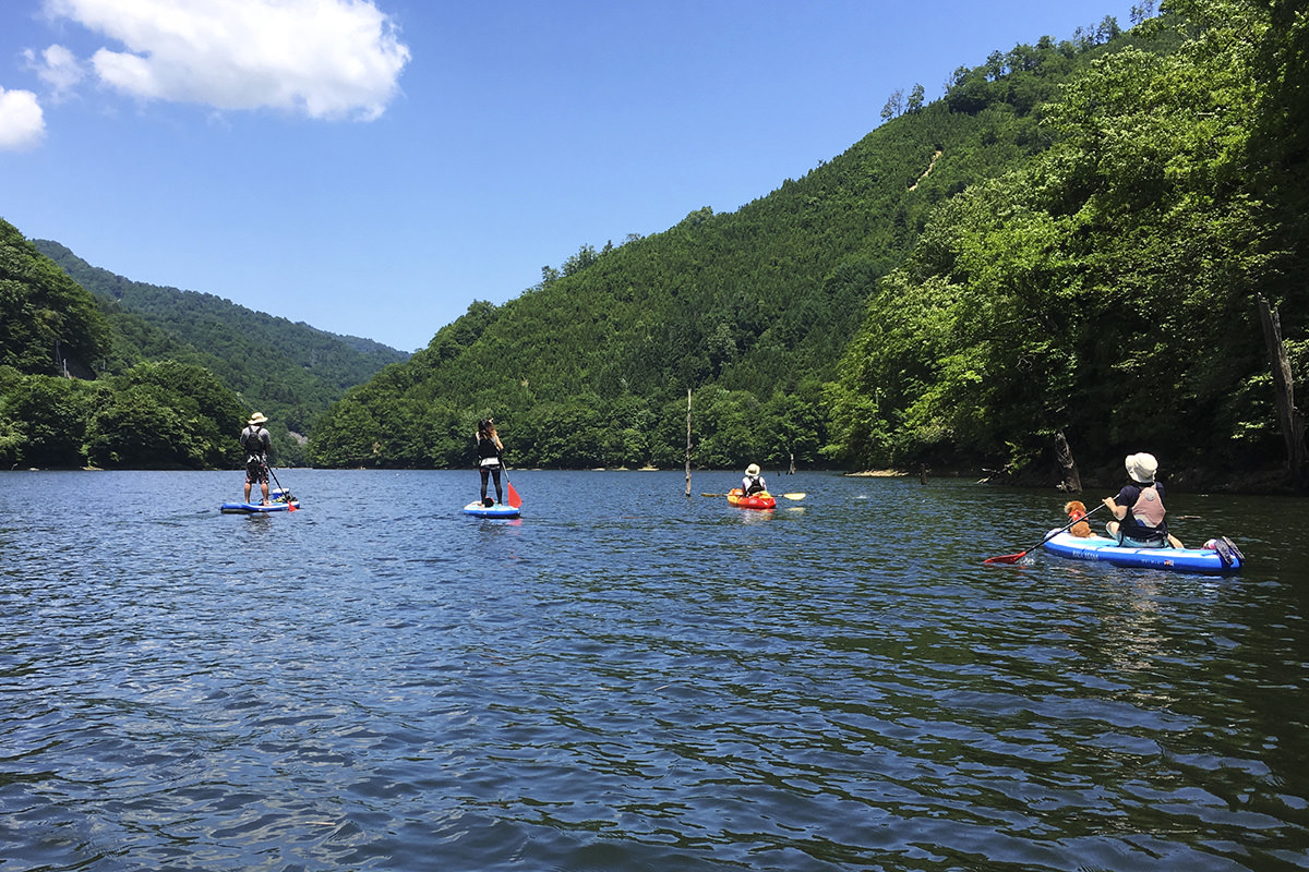 Stand-Up Paddleboarding (SUP) in Minakami
