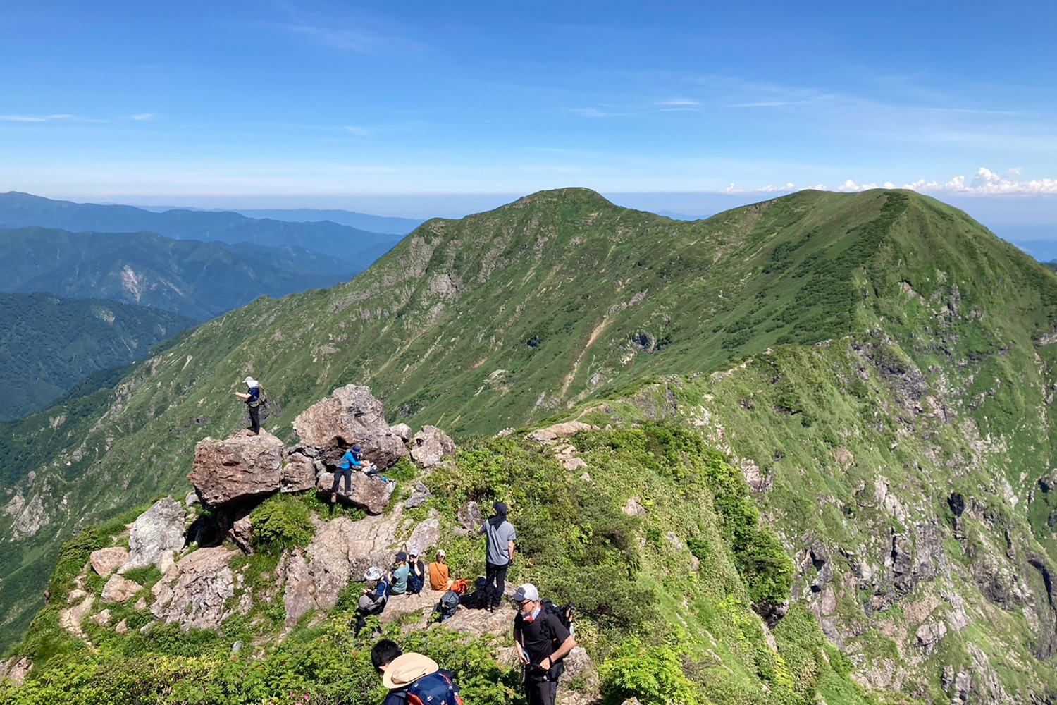 谷川岳徒步和登山指南