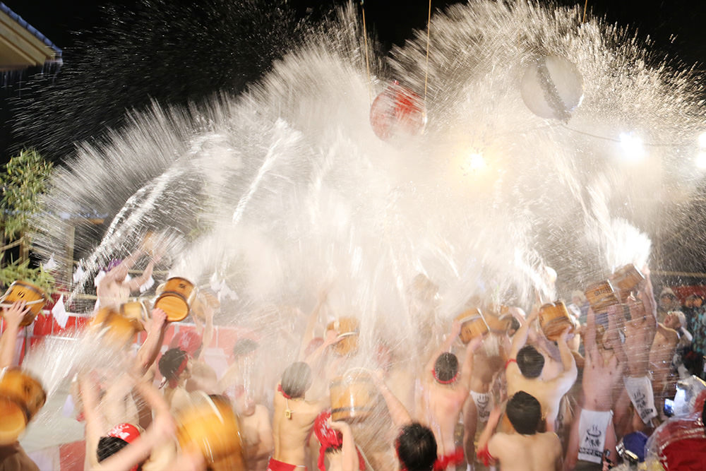 Kawarayu Onsen Yukake Festival