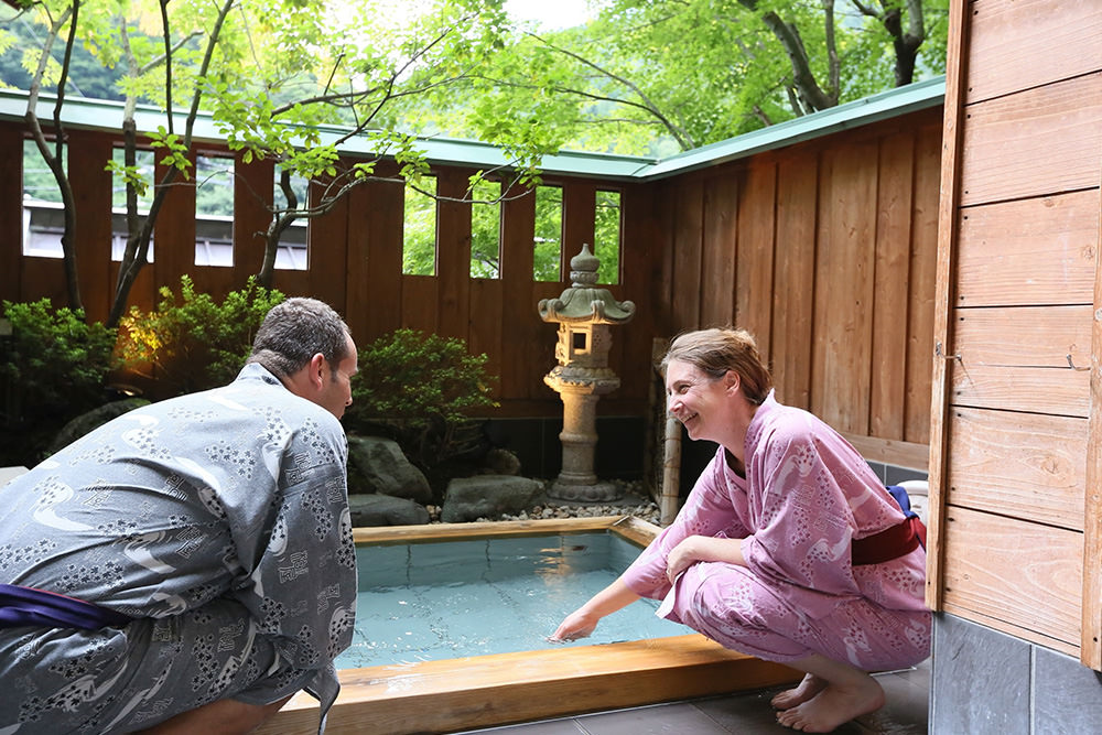 img_story_83_private_onsen_02-01