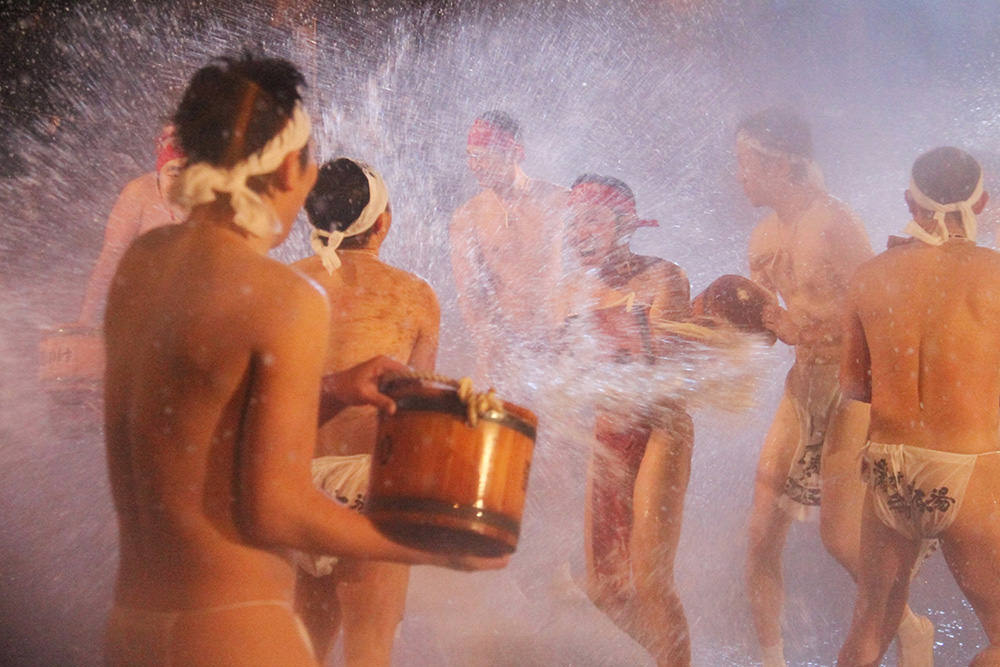 Kawarayu Onsen Yukake Festival