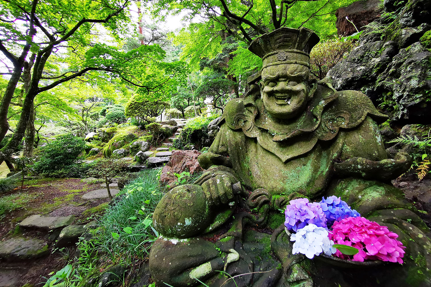 Doukutsu Kannon, Tokumei-en