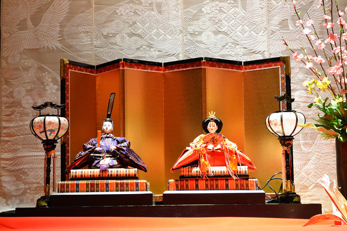 Oigami Onsen Hina Festival