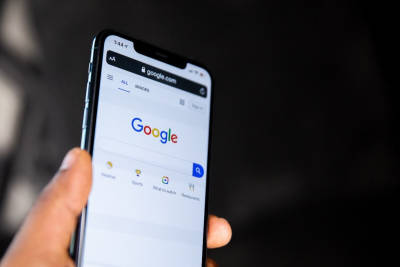 How to Leave a Google Review on iPhone?