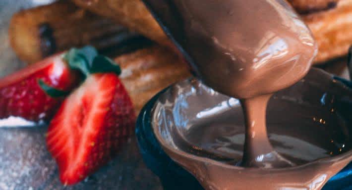 Sir Braxton is finger lickin’ good! Source: Quandoo \[…\]

[Read More…](https://quisine.quandoo.com.au/guide/best-dessert-in-sydney/attachment/sir-braxton-chocolate-bar/)