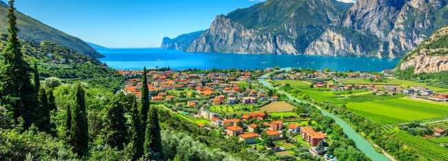 Ristoranti Lago di Garda – Fonte: Shutterstock \[…\]

[Leggi tutto…](https://quisine.quandoo.it/guide/ristoranti-romantici-lago-di-garda/attachment/shutterstock_268993148/)