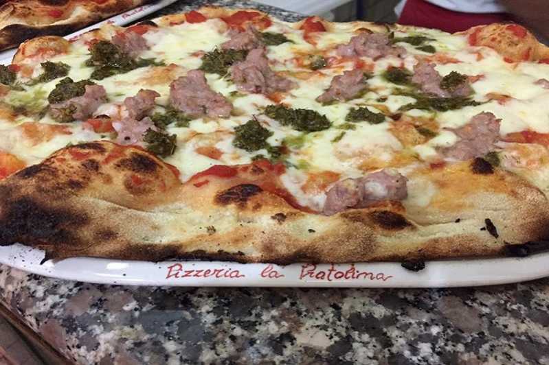 La vera pinsa romana a La Pratolina – Fonte: Facebook \[…\]

[Leggi tutto…](https://quisine.quandoo.it/guide/migliori-pizzerie-roma/attachment/la-pratolina/)
