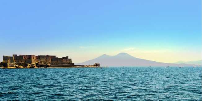 Ristoranti sul mare Napoli – Fonte: Shutterstock \[…\]

[Leggi tutto](https://quisine.quandoo.it/guide/migliori-ristoranti-sul-mare-napoli/attachment/shutterstock_1088638778/)