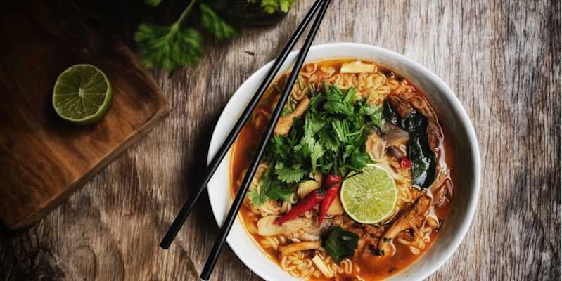 Kuay Teow Moo Daeng – Fonte: Shutterstock \[…\]

[Leggi tutto…](https://quisine.quandoo.it/guide/milano-guida-al-cibo-thailandese/attachment/shutterstock_720051718/)