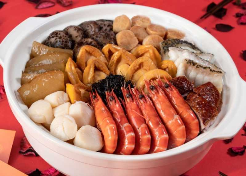 \[…\]

[Read More…](https://quisine.quandoo.sg/guide/15-days-of-chinese-new-year-feasting/attachment/2019_12_26_fb_ig_yan/)