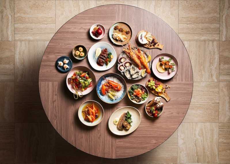 \[…\]

[Read More…](https://quisine.quandoo.sg/guide/15-days-of-chinese-new-year-feasting/attachment/clove_flat-lay-food-spread-2/)