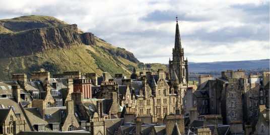 The most beautiful part of Edinburgh. Source: Shutterstock \[…\]

[Read More](https://quisine.quandoo.co.uk/guide/8-best-restaurants-edinburgh-old-town/attachment/edinburgh-header/)