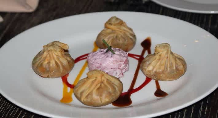 Authentic Nepalese dumplings at Ginger. Source: Quandoo \[…\]

[Read More…](https://quisine.quandoo.co.uk/guide/8-best-restaurants-edinburgh-old-town/attachment/ginger/)