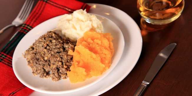 \[…\]

[Read More…](https://quisine.quandoo.co.uk/guide/eating-scottish-food-in-glasgow/attachment/scottish-burns-supper-with-haggis-1200x600/)