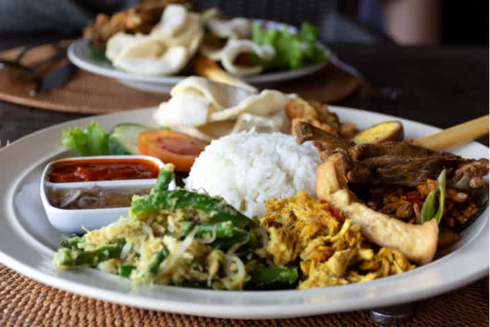 Nasi campur with Bebek Bali duck – what I hope to savour at Mabuhay in Krezuberg. Source: Shutterstock \[…\]