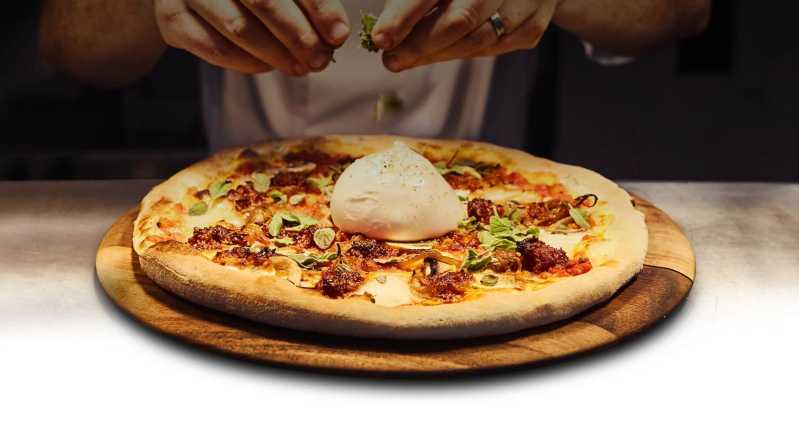 A mouth-watering pizza from Gusto West Bridgford. Source: Quandoo \[…\]

[Read More…<](https://quisine.quandoo.co.uk/guide/italian-restaurants-nottingham/attachment/gusto-pizza/)