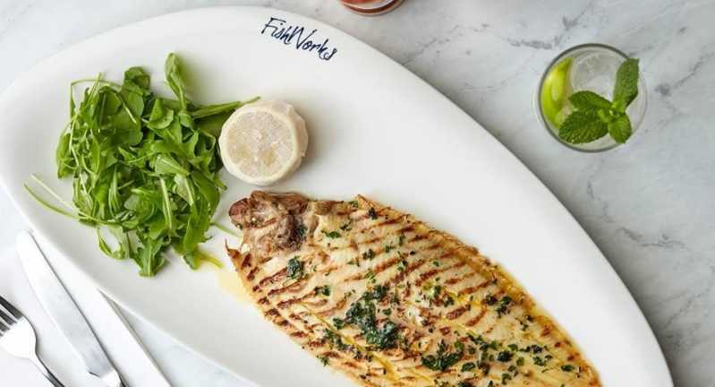 Diners at FishWorks can order fresh fish cooked to their liking. Source: Quandoo \[…\]

[Read](https://quisine.quandoo.co.uk/guide/best-seafood-restaurant-london/attachment/fishworks/)