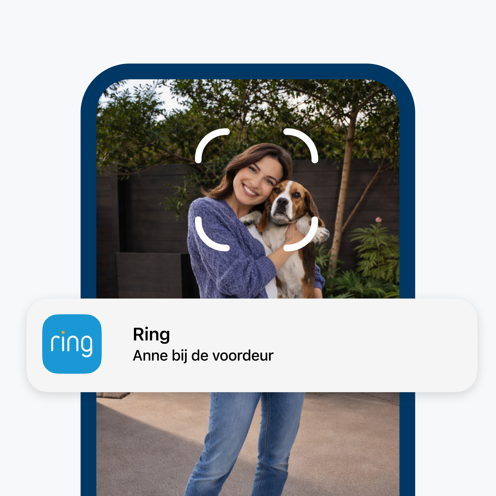 Ring app-scherm met persoon met hond en melding: persoon Anne bij voordeur