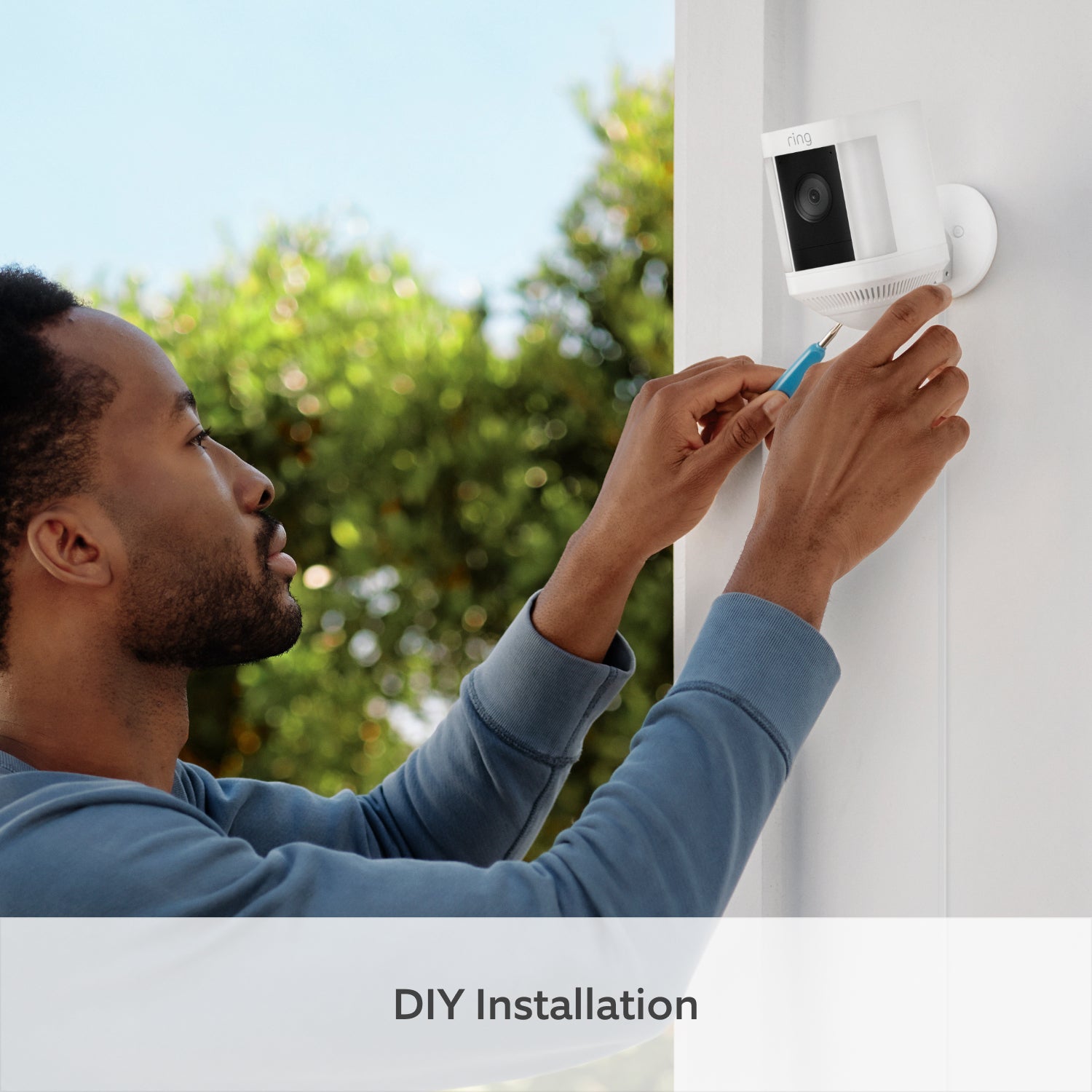Spotlight Cam Plus Plug-In - White