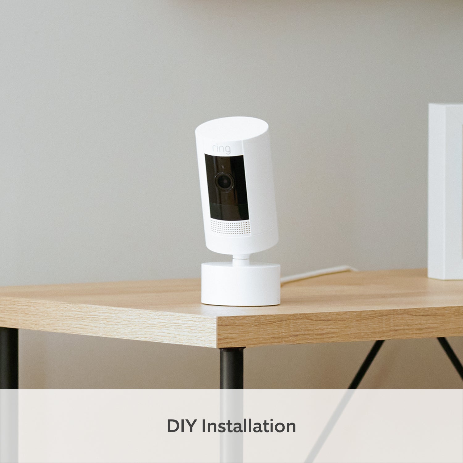 Stick Up Cam Plug-In with Pan-Tilt Mount - White