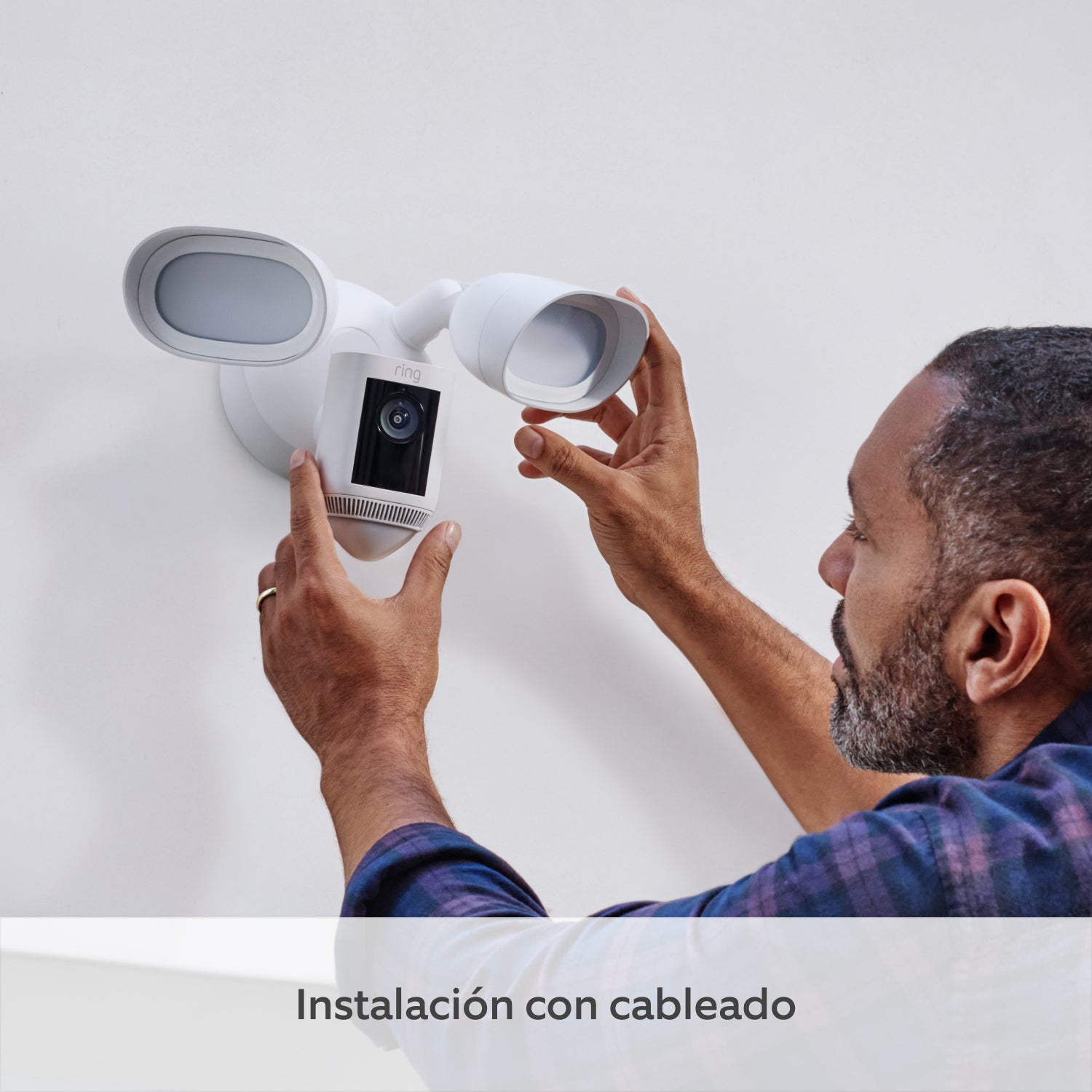 Pack de 2 cámaras Pro con focos cableadas (Floodlight Cam Wired Pro) - Blanco