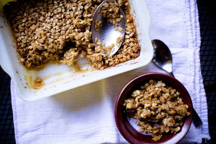 Sparkle Kitchen: Maple and Browned Butter Baked Oatmeal