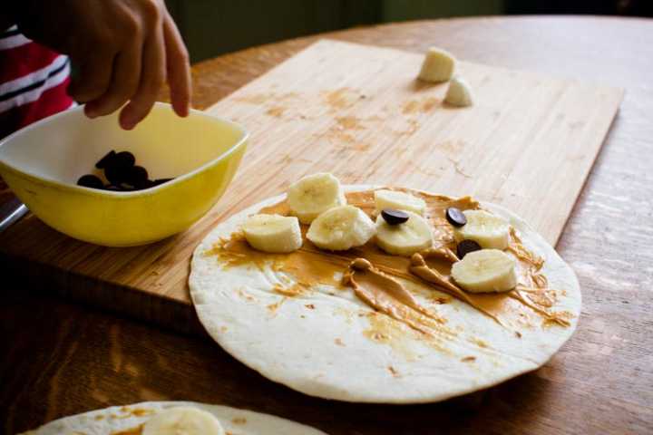 peanut butter and banana quesadillas 3 | www.sparklestories.com| at home with martin & sylvia