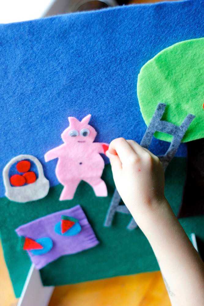 Sparkle Craft Felt Storytelling Board — Sparkle Stories