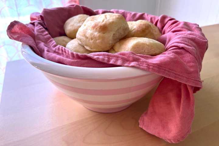 Aunt Jane's Thanksgiving Dinner Rolls