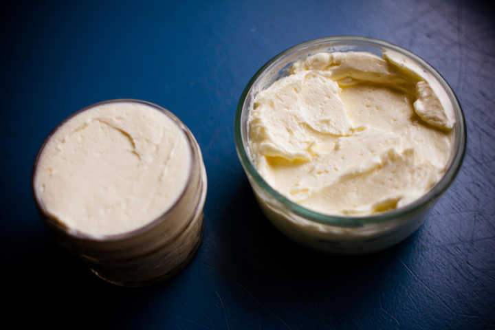 Sparkle Kitchen: Homemade Butter