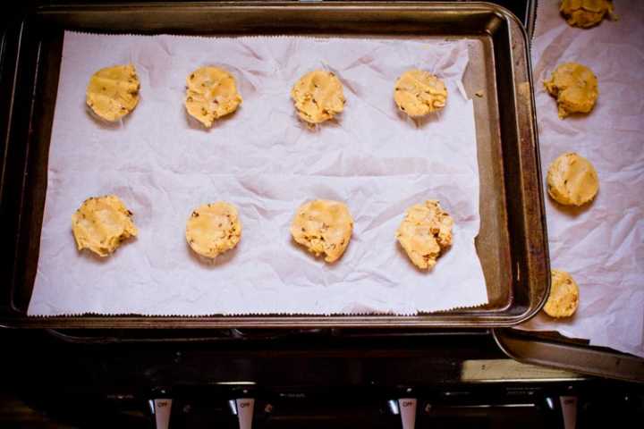 browned butter hickory nut shortbreads 8 | www.sparklestories.com| so many fairies