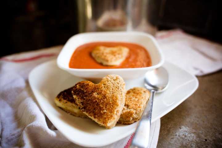 roasted tomato basil soup 15 |www.sparklestories.com| martin & sylvia's nature school