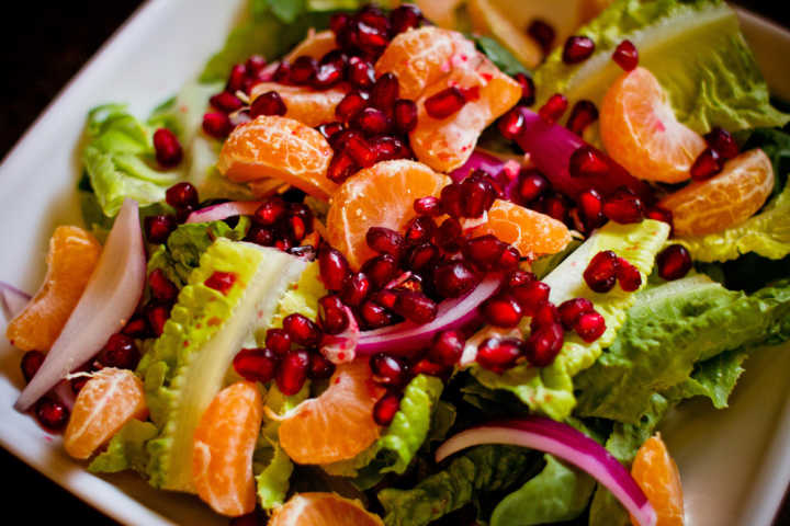 Sparkle Kitchen: Clementine & Pomegranate Salad