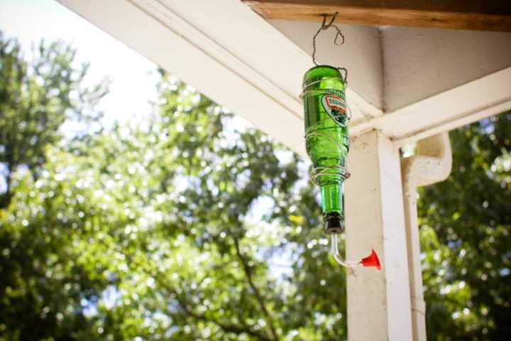 Sparkle Craft: Recycled Humming Bird Feeder 