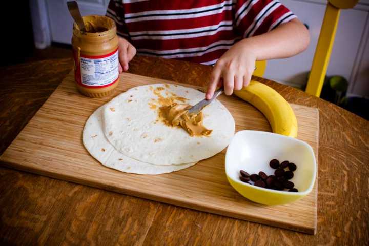 peanut butter and banana quesadillas 4 | www.sparklestories.com| at home with martin & sylvia