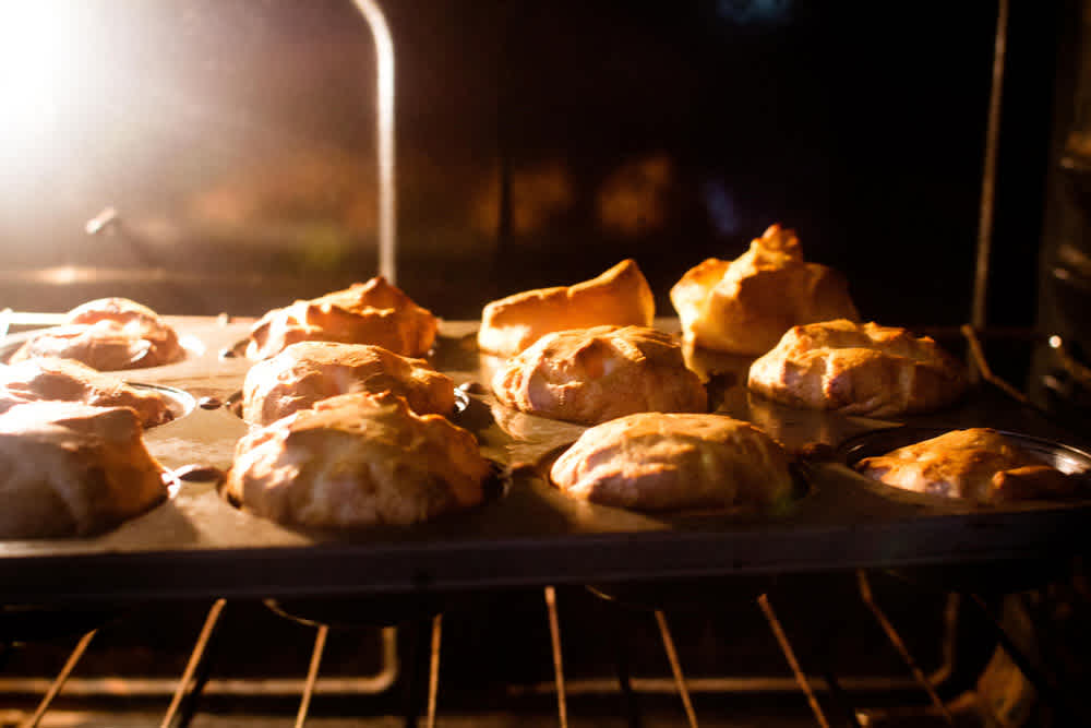 Sparkle Kitchen Popovers — Sparkle Stories