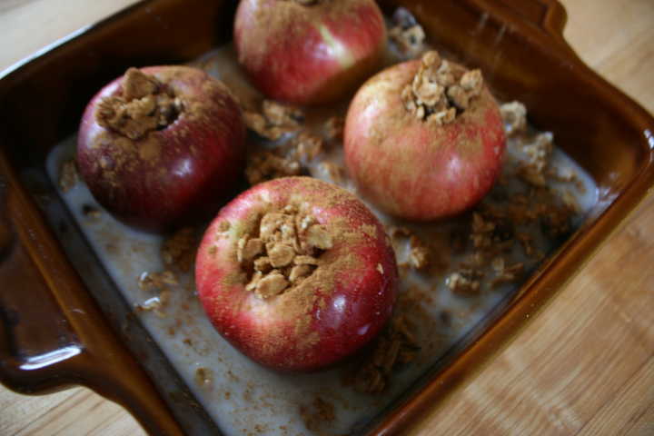 baked apples with cinnamon oat nut stuffing 5