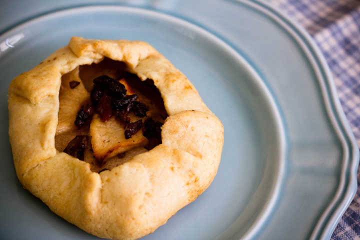 rustic apple mini bacon pies