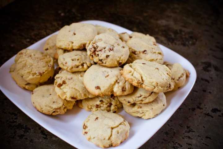 browned butter hickory nut shortbreads 7 | www.sparklestories.com| so many fairies