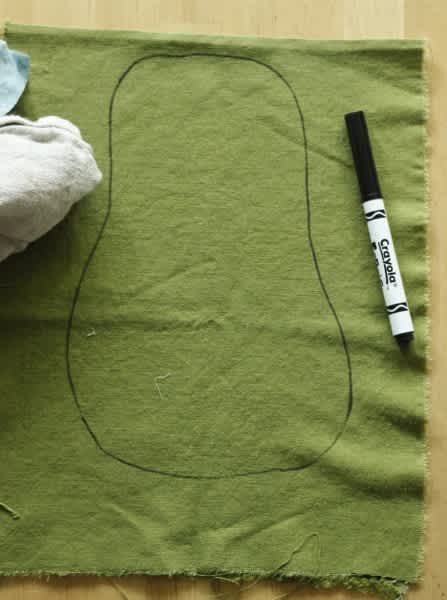 Outlining-the-Body-for-the-Sewn-Stuffed-Animal-447x600