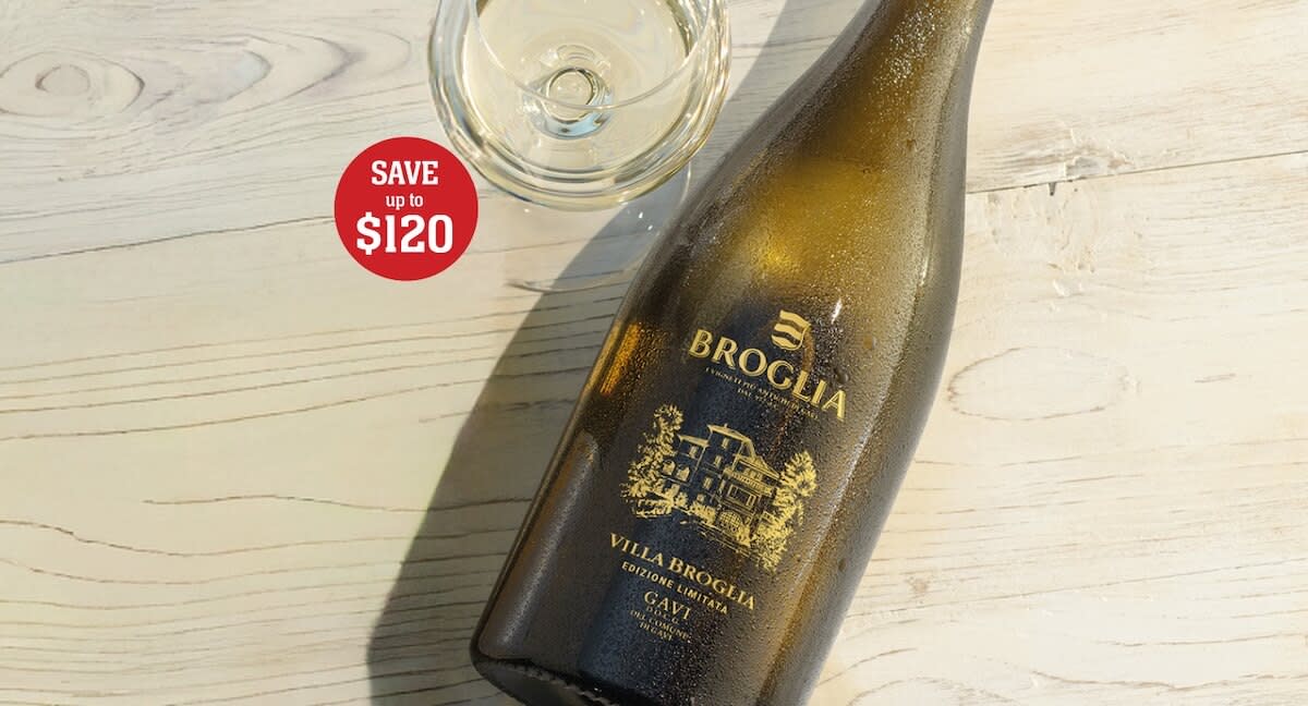 a bottle of Villa Broglia Gavi di Gavi wine