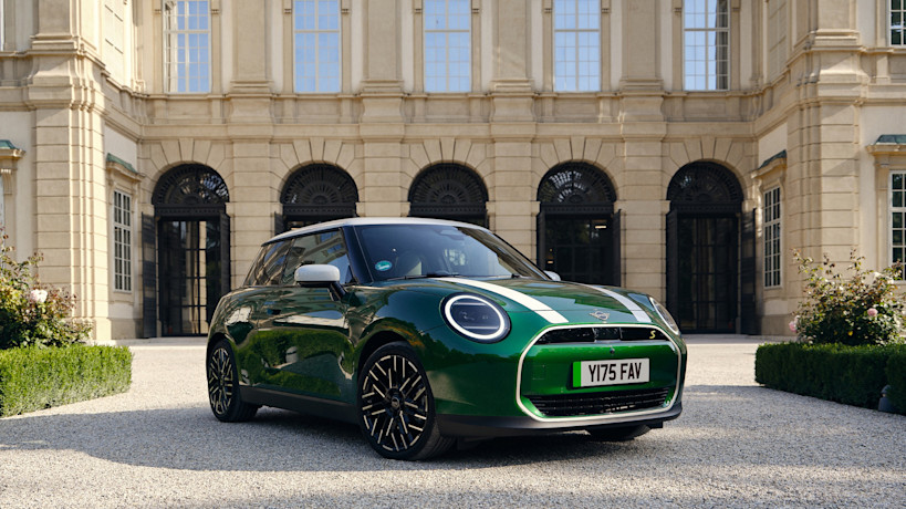 0% APR ON SELECTED MINI ELECTRIC MODELS.  Minimum 25% deposit. 24 month term.