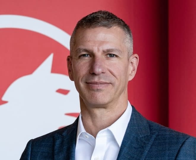 A headshot of Steve Catlin, Managing Director, Vauxhall