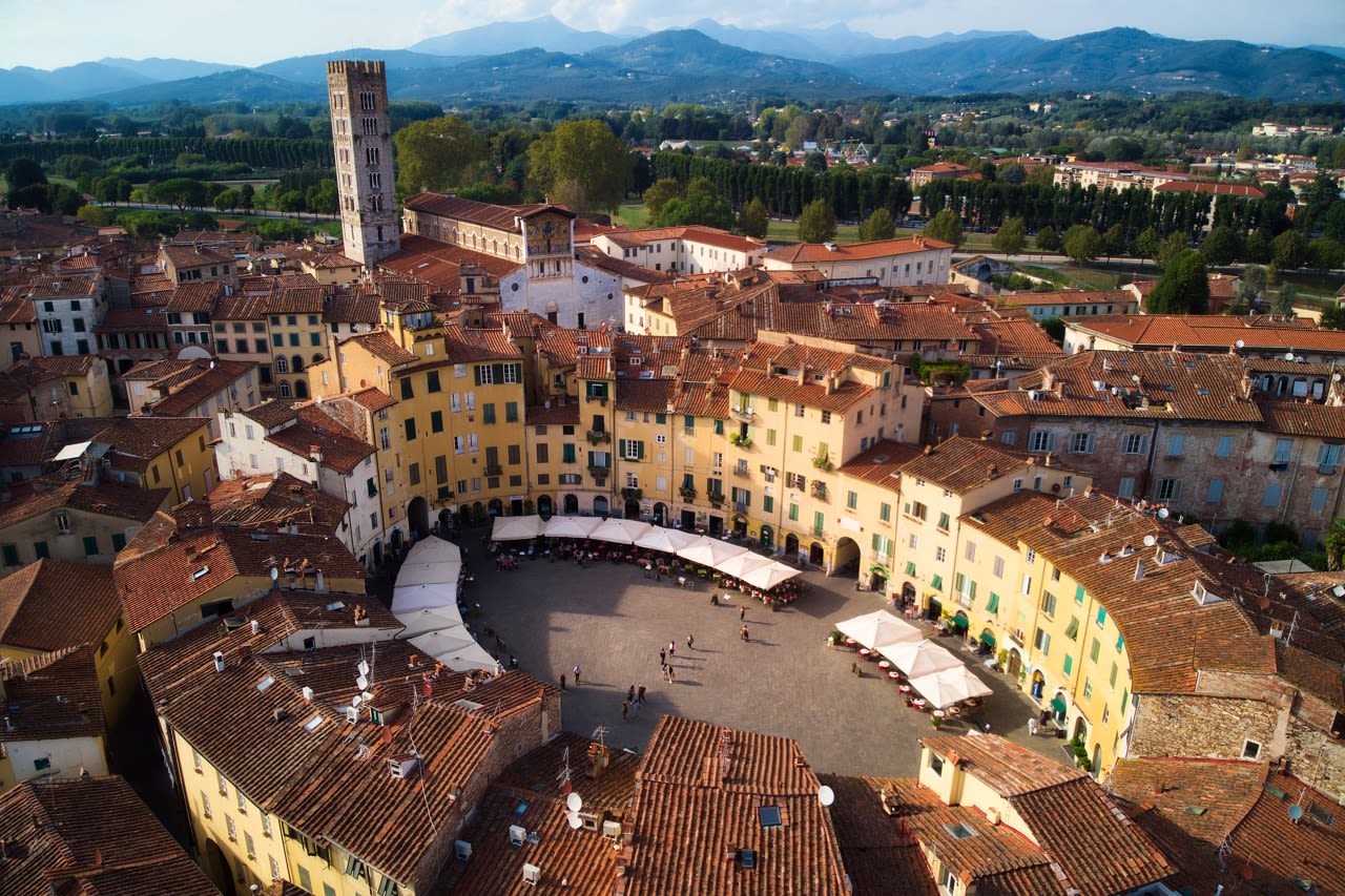 Het Italiaanse plaatsje Lucca. Foto: AdobeStock / Efren