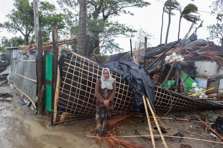 Doden en ravage door cycloon in Myanmar en Bangladesh