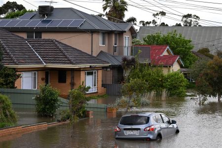 Zuidoosten Australië worstelt door veel regen met overstromingen