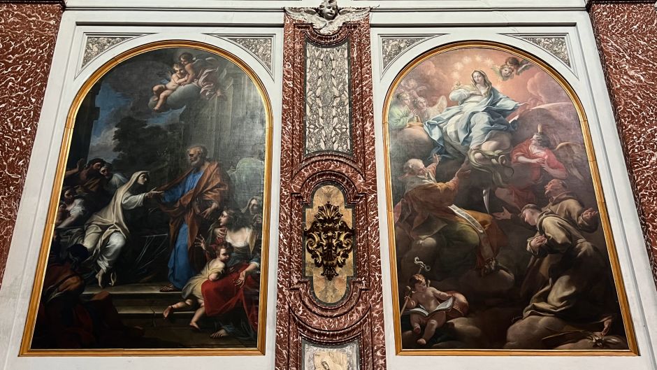17th-century paintings at the Santa Maria degli Angeli church in Rome made in a characteristic Baroque grand manner. Photo: Tas Tóbiás 