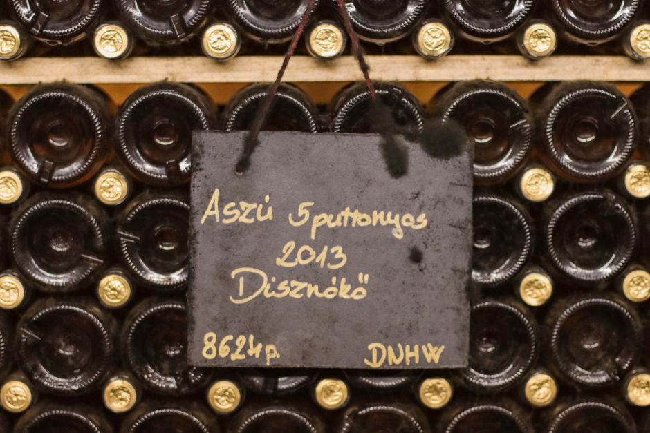 Bottles of five-puttony Tokaj aszús aging in the cellar